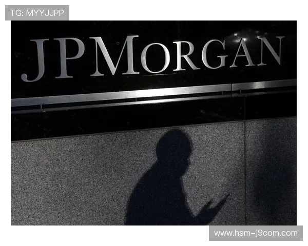 全面解析摩根究竟效力于哪支足球队及其职业发展脉络的全景深度观察